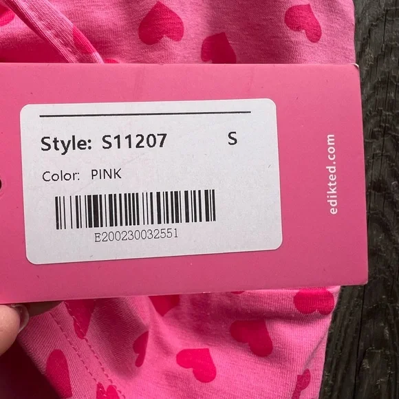 EDIKTED Heart Crop Adjustable Strap Top Women’s Small NWT NEW - Picture 5 of 10